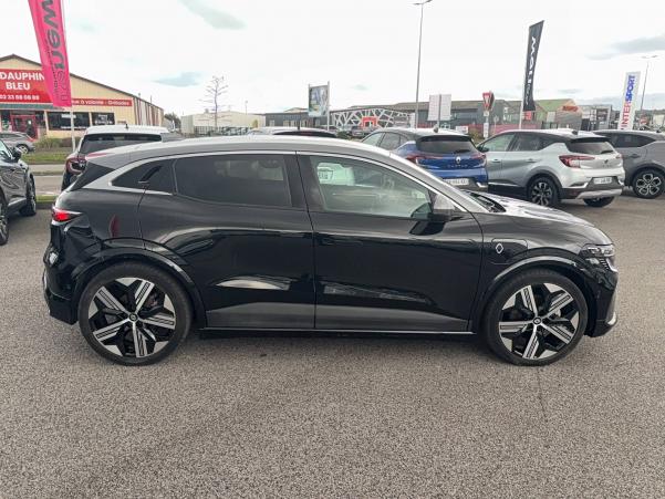 Vente en ligne Renault Megane E-Tech  EV60 220 ch super charge au prix de 30 990 €