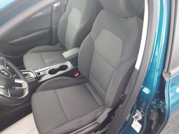 Vente en ligne Renault Arkana  TCe 140 EDC - 22 au prix de 21 990 €