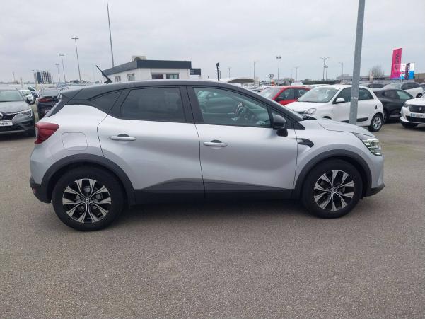 Vente en ligne Renault Captur  TCe 90 au prix de 17 490 €