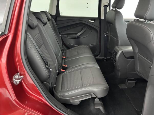 Vente en ligne Ford Kuga  2.0 TDCi 150 S&S 4x2 BVM6 au prix de 16 290 €