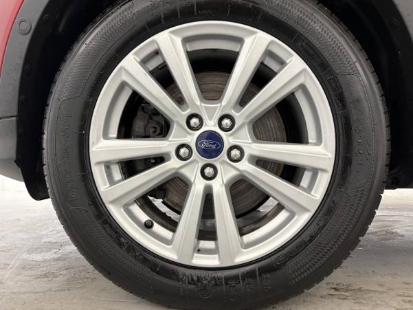 Vente en ligne Ford Kuga  2.0 TDCi 150 S&S 4x2 BVM6 au prix de 16 290 €