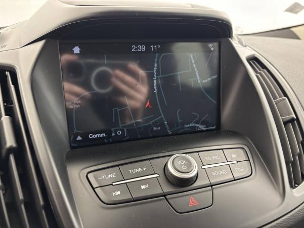 Vente en ligne Ford Kuga  2.0 TDCi 150 S&S 4x2 BVM6 au prix de 16 290 €