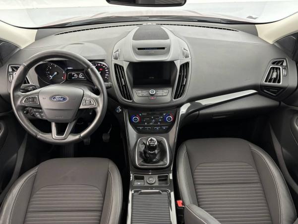 Vente en ligne Ford Kuga  2.0 TDCi 150 S&S 4x2 BVM6 au prix de 16 290 €