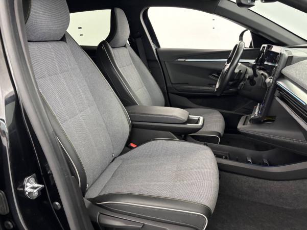 Vente en ligne Renault Megane E-Tech  EV60 220 ch super charge au prix de 24 990 €