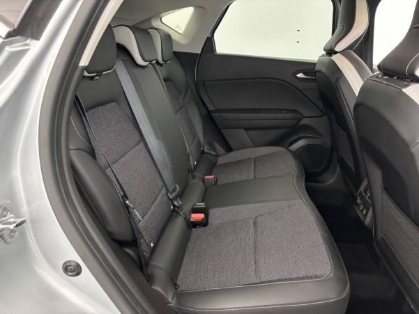 Vente en ligne Renault Captur  E-Tech 145 - 21 au prix de 21 490 €