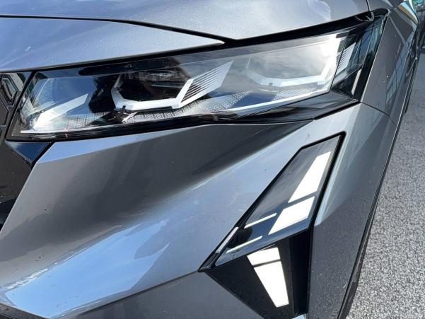 Vente en ligne Renault Rafale  E-Tech full hybrid 200 au prix de 49 700 €