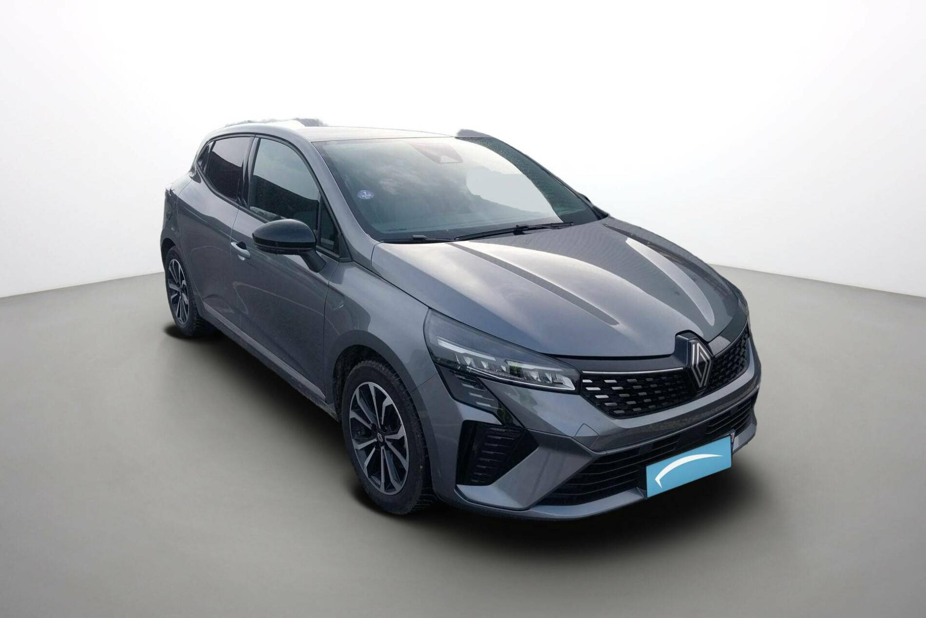 Vente en ligne Renault Clio 5 Clio E-Tech full hybrid 145 au prix de 17 690 €