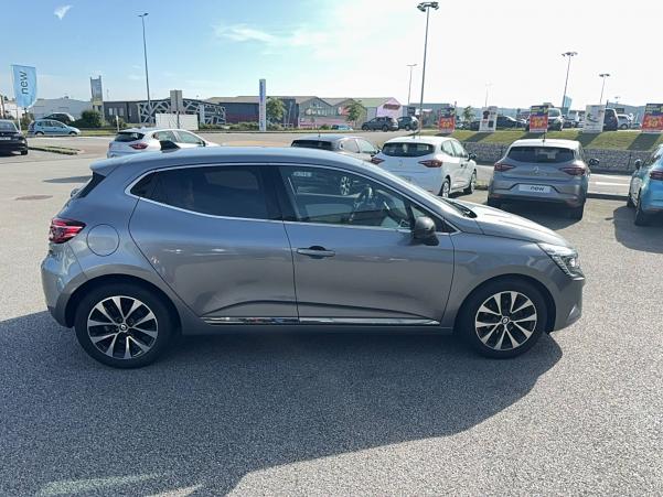 Vente en ligne Renault Clio 5 Clio TCe 90 au prix de 17 990 €