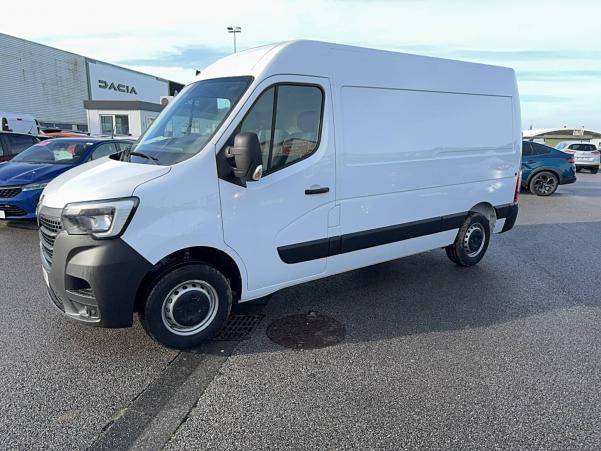 Vente en ligne Renault Master 3 Fourgon MASTER FGN TRAC F3300 L2H2 BLUE DCI 135 au prix de 27 990 €