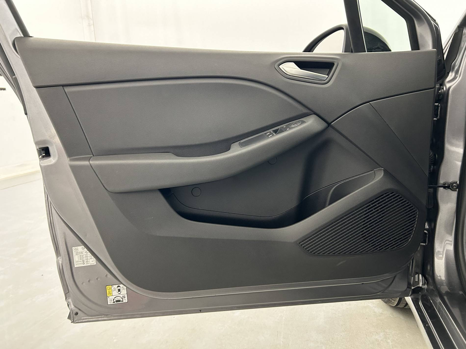 Vente en ligne Renault Clio 5 Clio TCe 90 au prix de 13 990 €