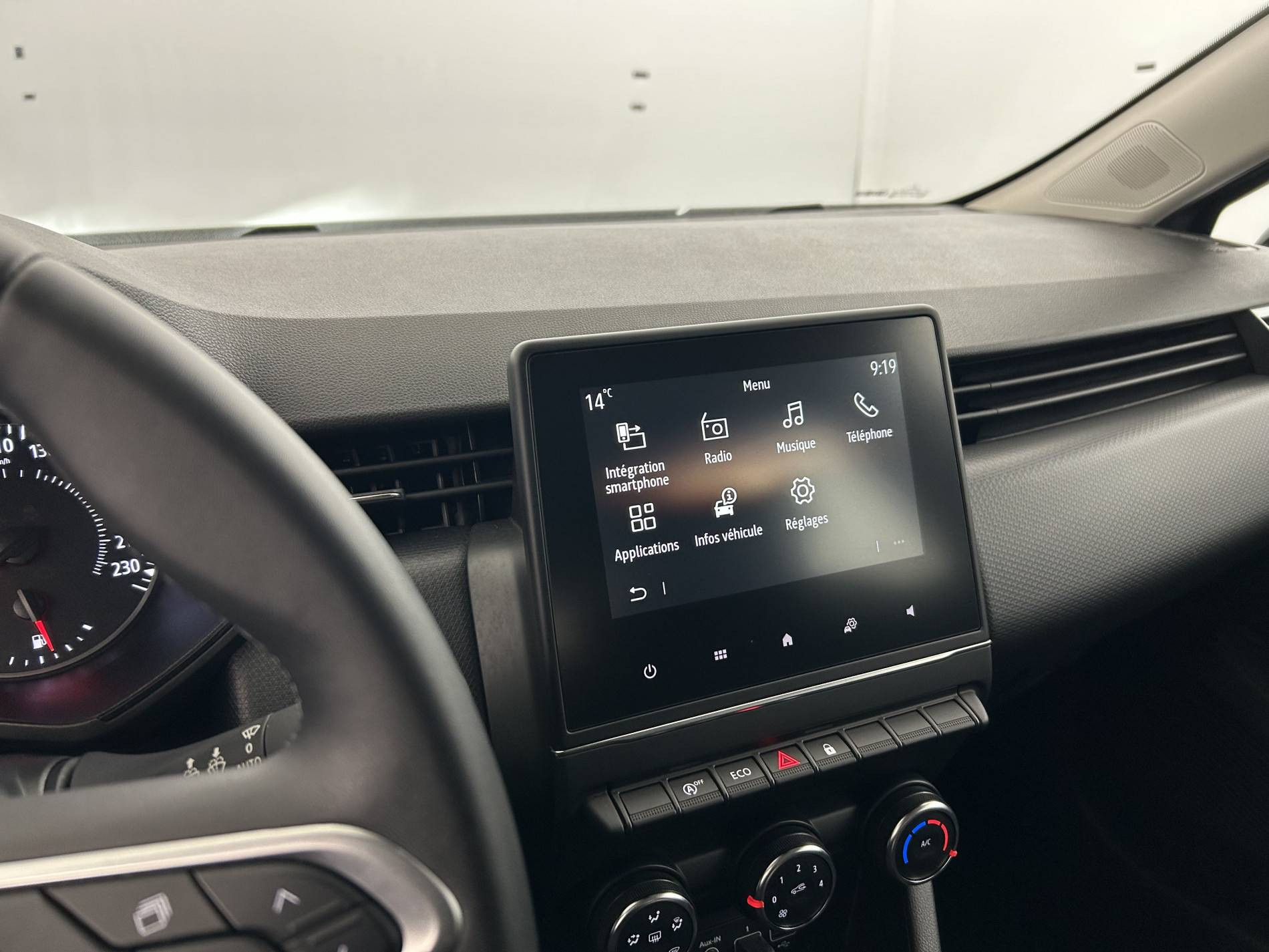 Vente en ligne Renault Clio 5 Clio TCe 90 au prix de 13 990 €