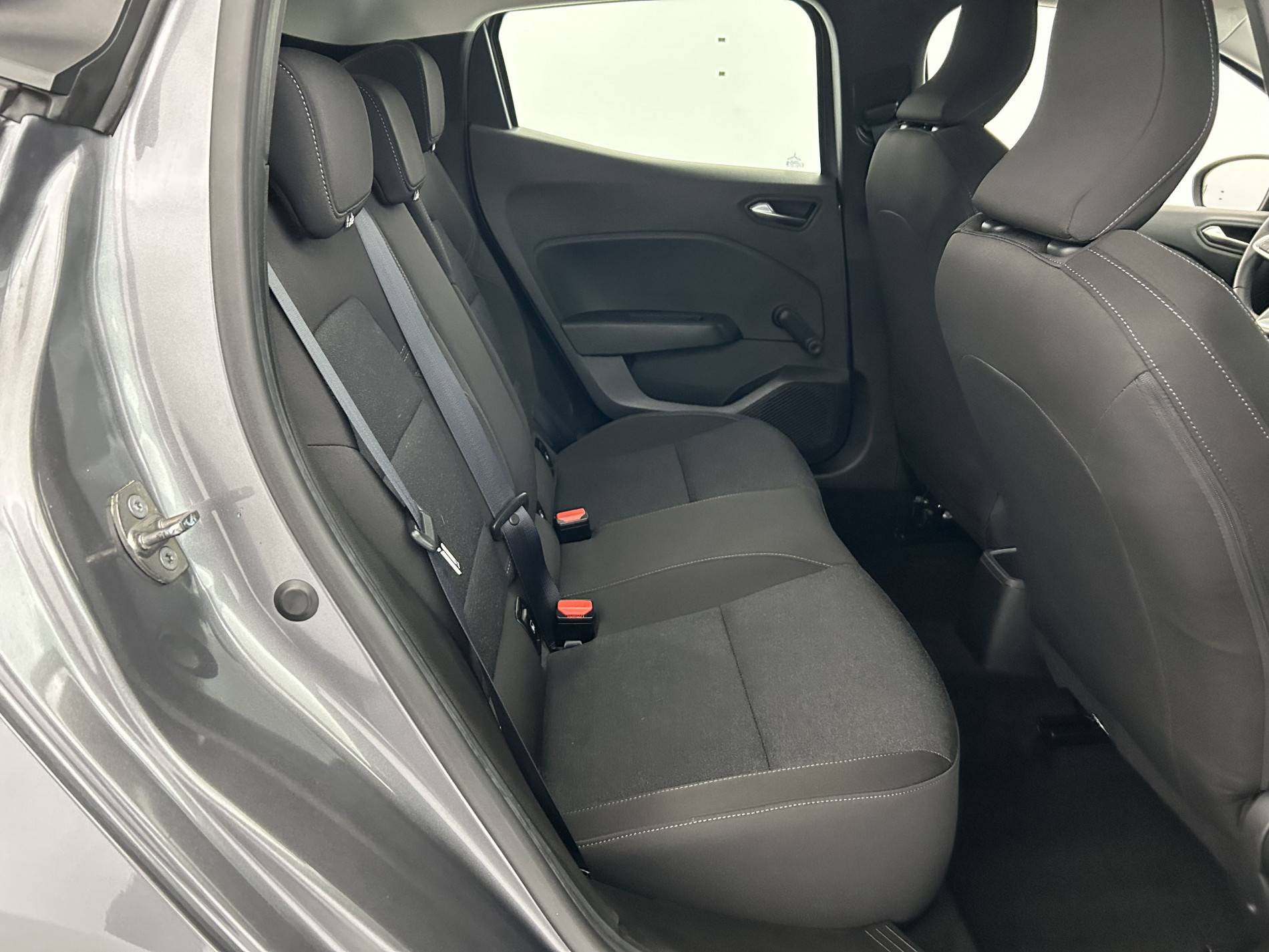 Vente en ligne Renault Clio 5 Clio TCe 90 au prix de 13 990 €