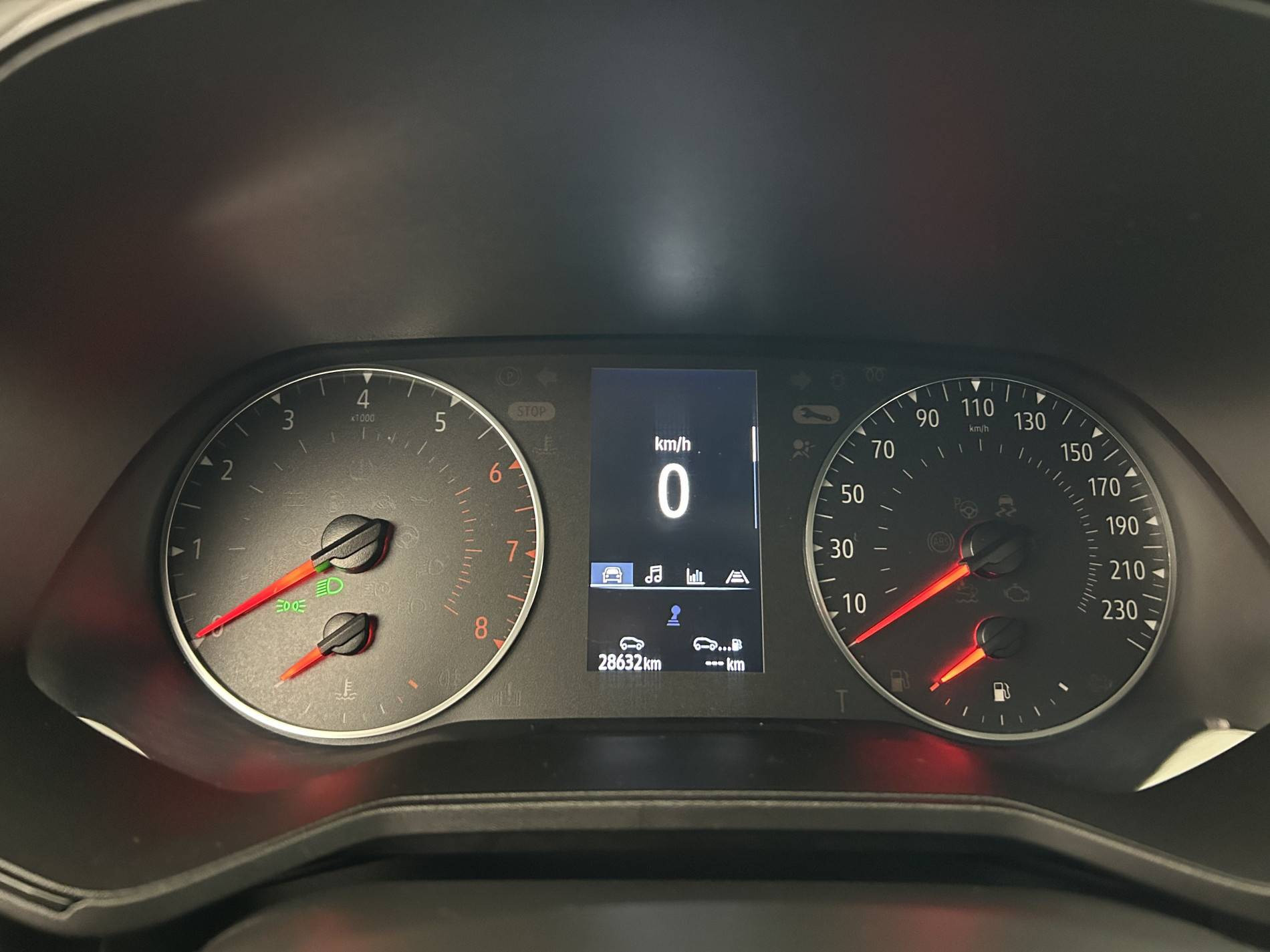 Vente en ligne Renault Clio 5 Clio TCe 90 au prix de 13 990 €