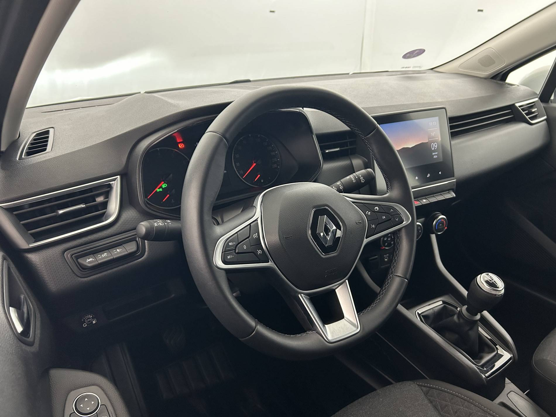 Vente en ligne Renault Clio 5 Clio TCe 100 GPL au prix de 12 990 €