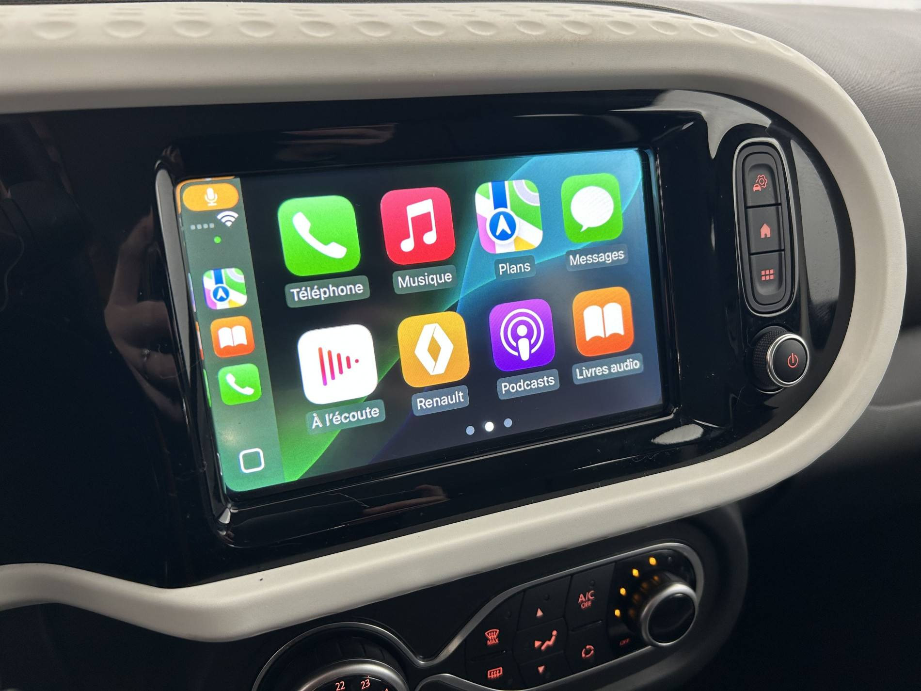 Vente en ligne Renault Twingo Electrique Twingo III E-Tech au prix de 11 490 €