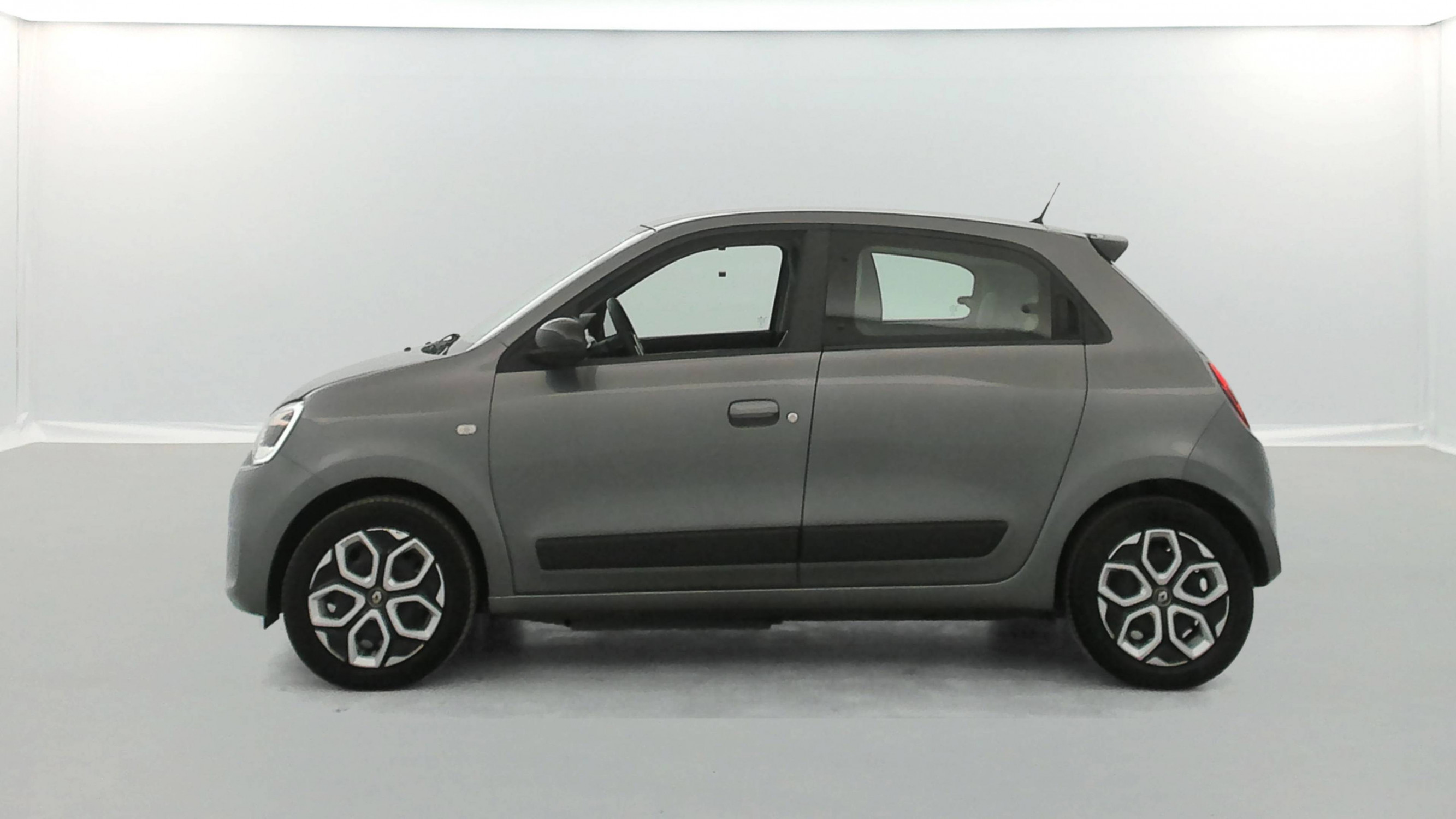Vente en ligne Renault Twingo Electrique Twingo III E-Tech au prix de 11 490 €