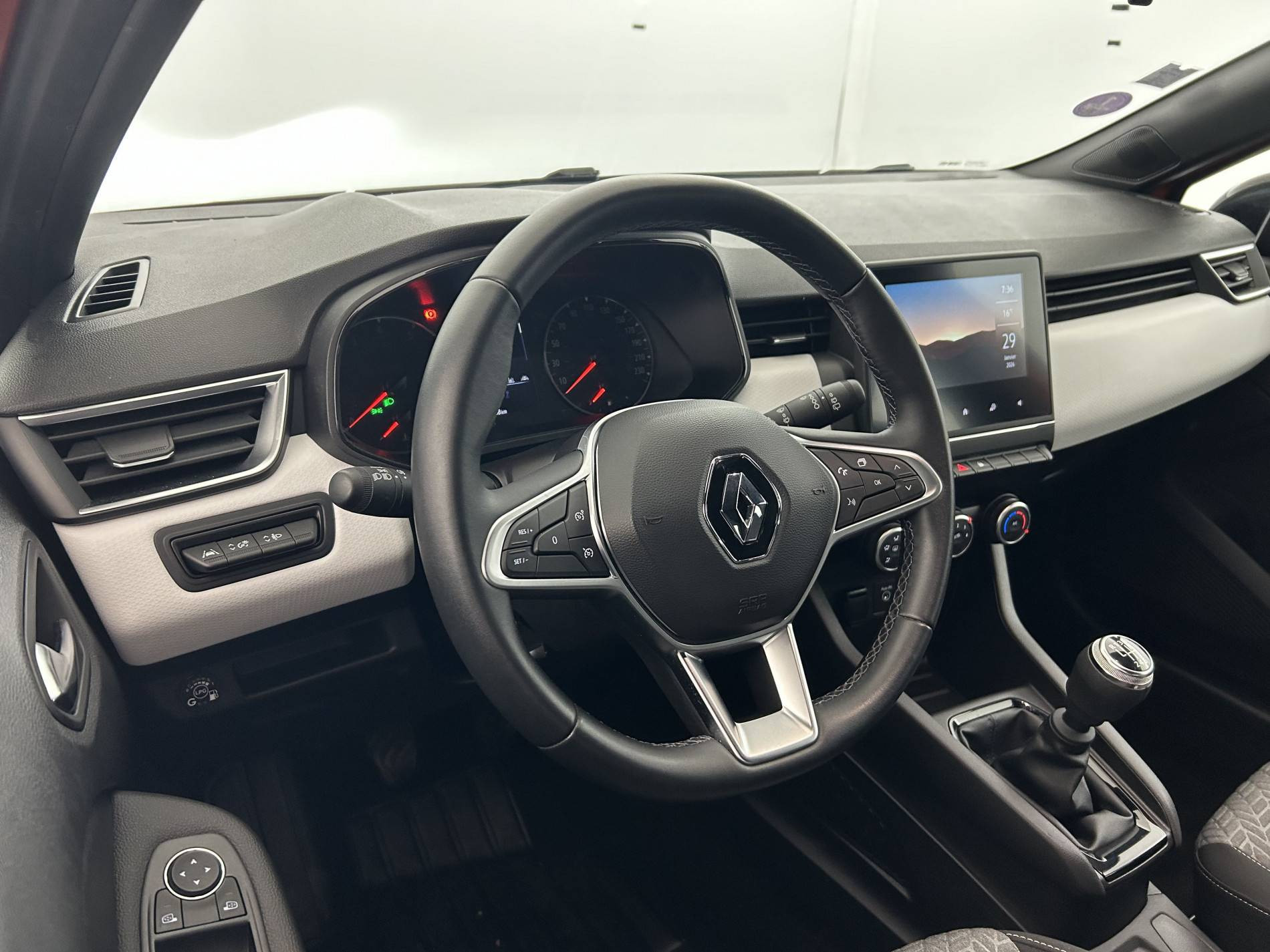 Vente en ligne Renault Clio 5 Clio TCe 100 GPL - 21 au prix de 13 790 €