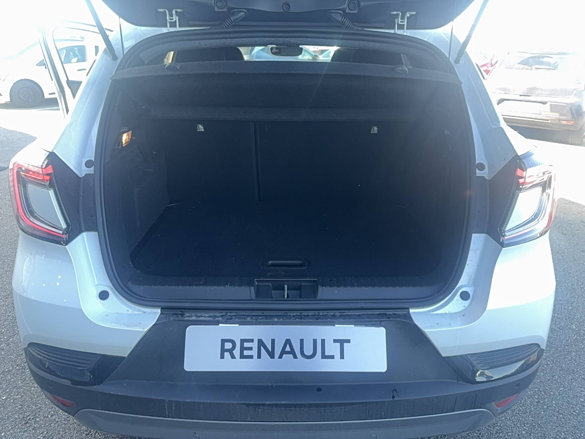 Vente en ligne Renault Captur  E-Tech full hybrid 160 ch au prix de 30 900 €