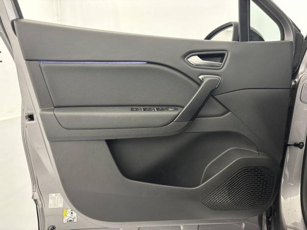 Vente en ligne Renault Captur  E-Tech 145 - 21 au prix de 21 990 €