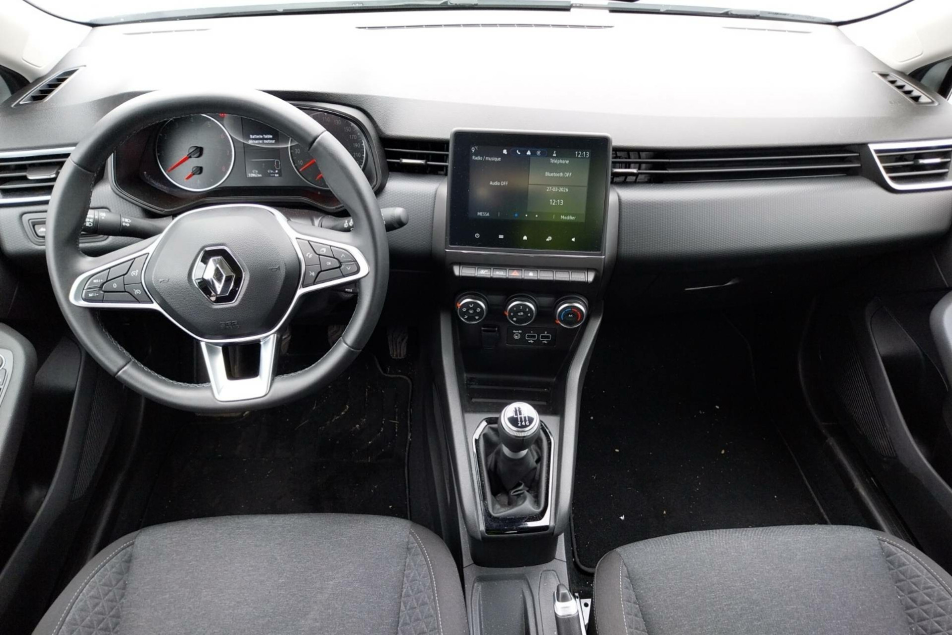 Vente en ligne Renault Clio 5 Clio TCe 90 au prix de 13 790 €