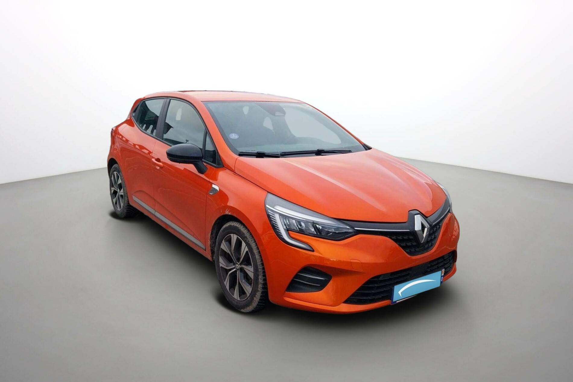 Vente en ligne Renault Clio 5 Clio TCe 90 - 21N au prix de 13 990 €