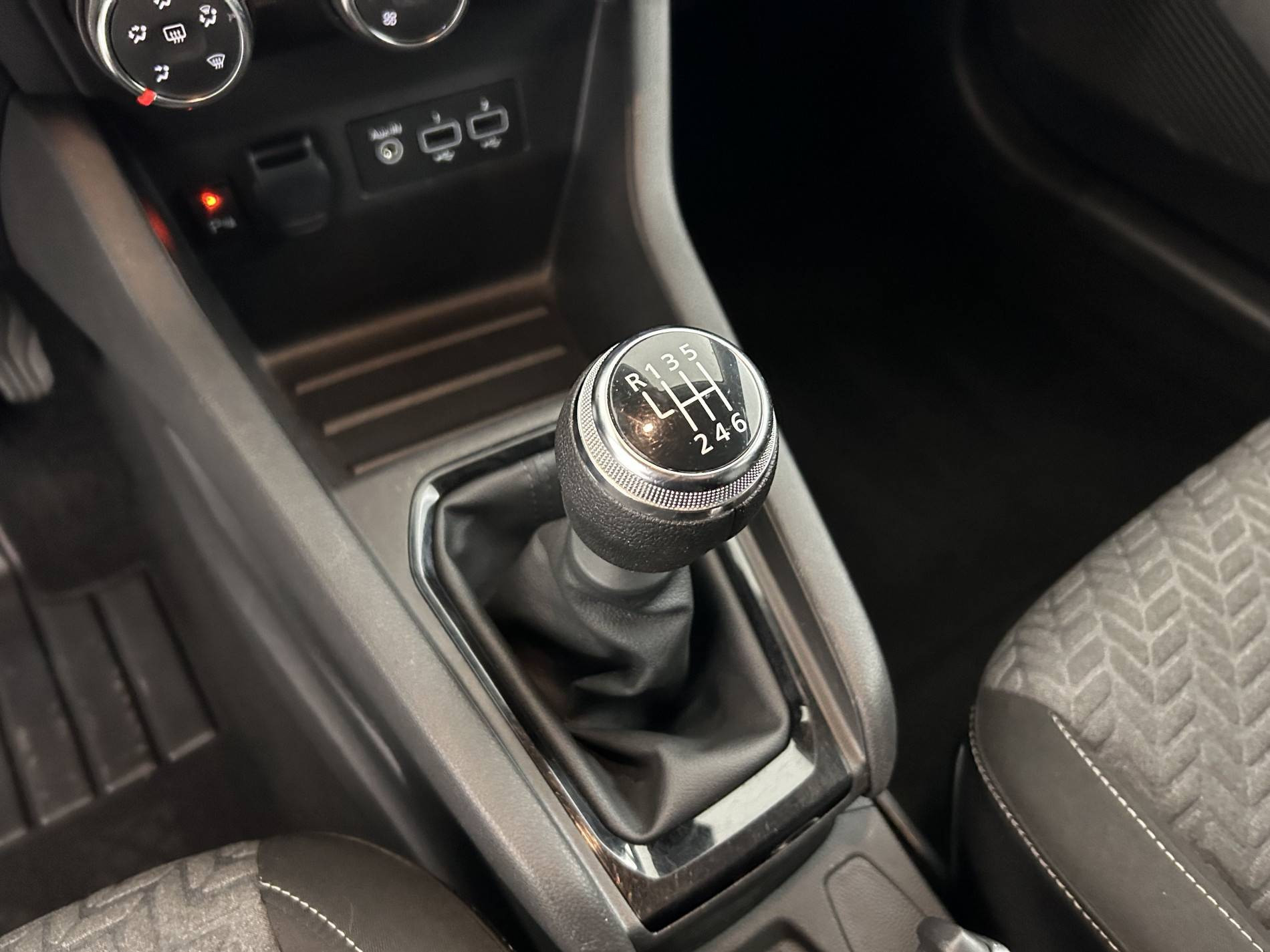 Vente en ligne Renault Clio 5 Clio Blue dCi 100 au prix de 14 990 €