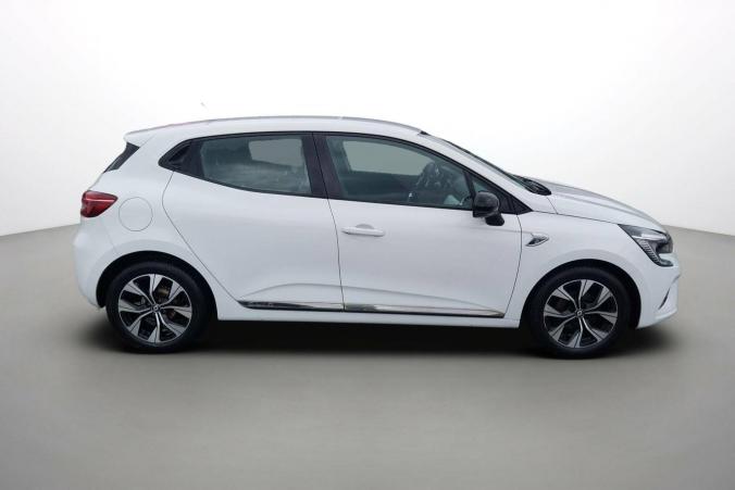 Vente en ligne Renault Clio 5 Clio TCe 90 - 21 au prix de 14 490 €