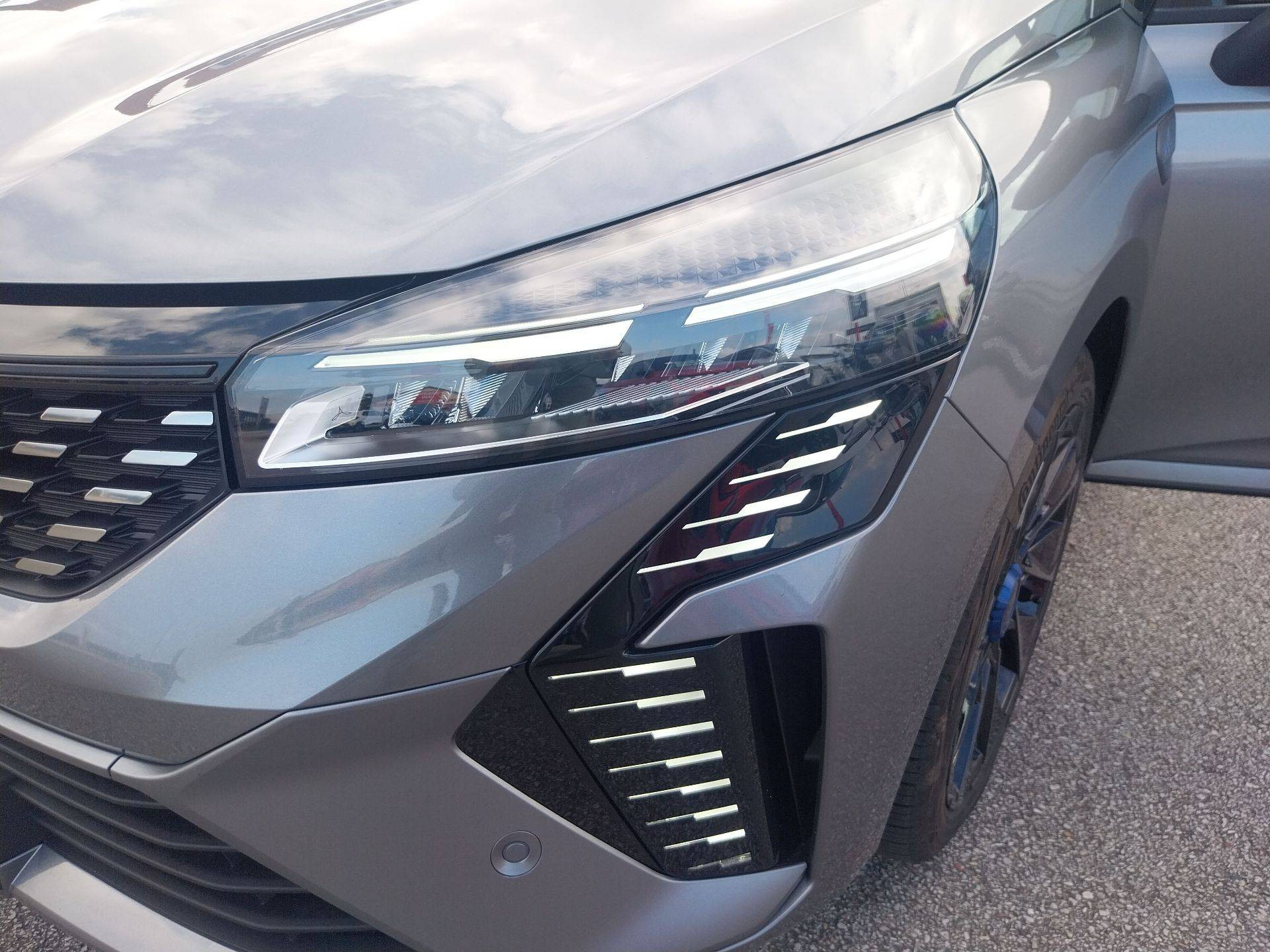 Vente en ligne Renault Clio 5 Clio E-Tech full hybrid 145 ch GSR2 au prix de 24 490 €