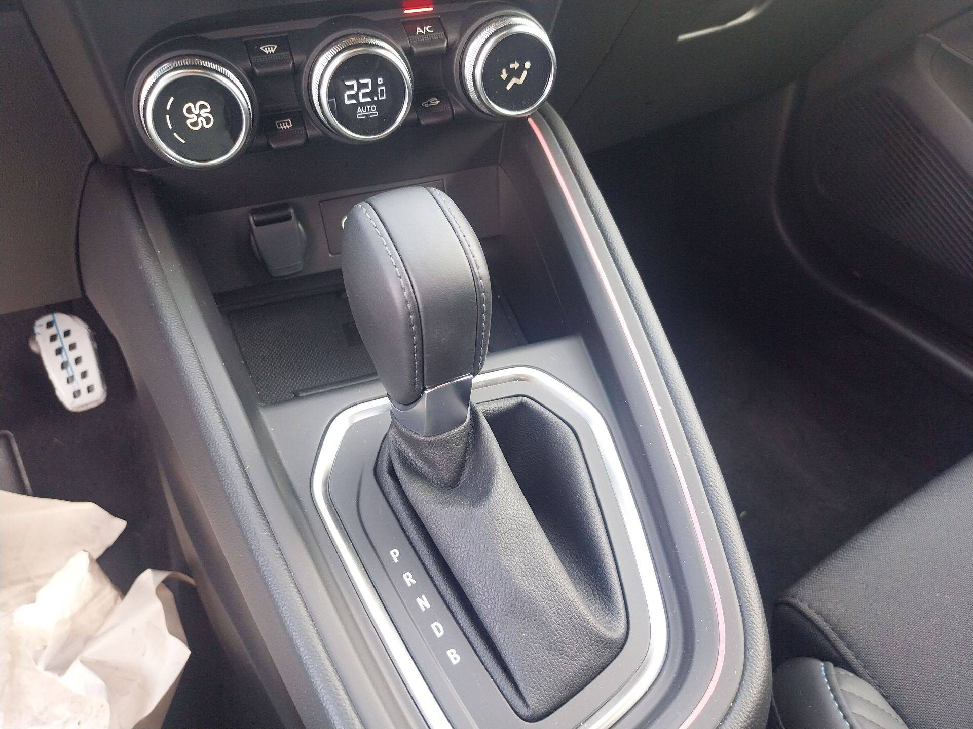 Vente en ligne Renault Clio 5 Clio E-Tech full hybrid 145 ch GSR2 au prix de 24 490 €