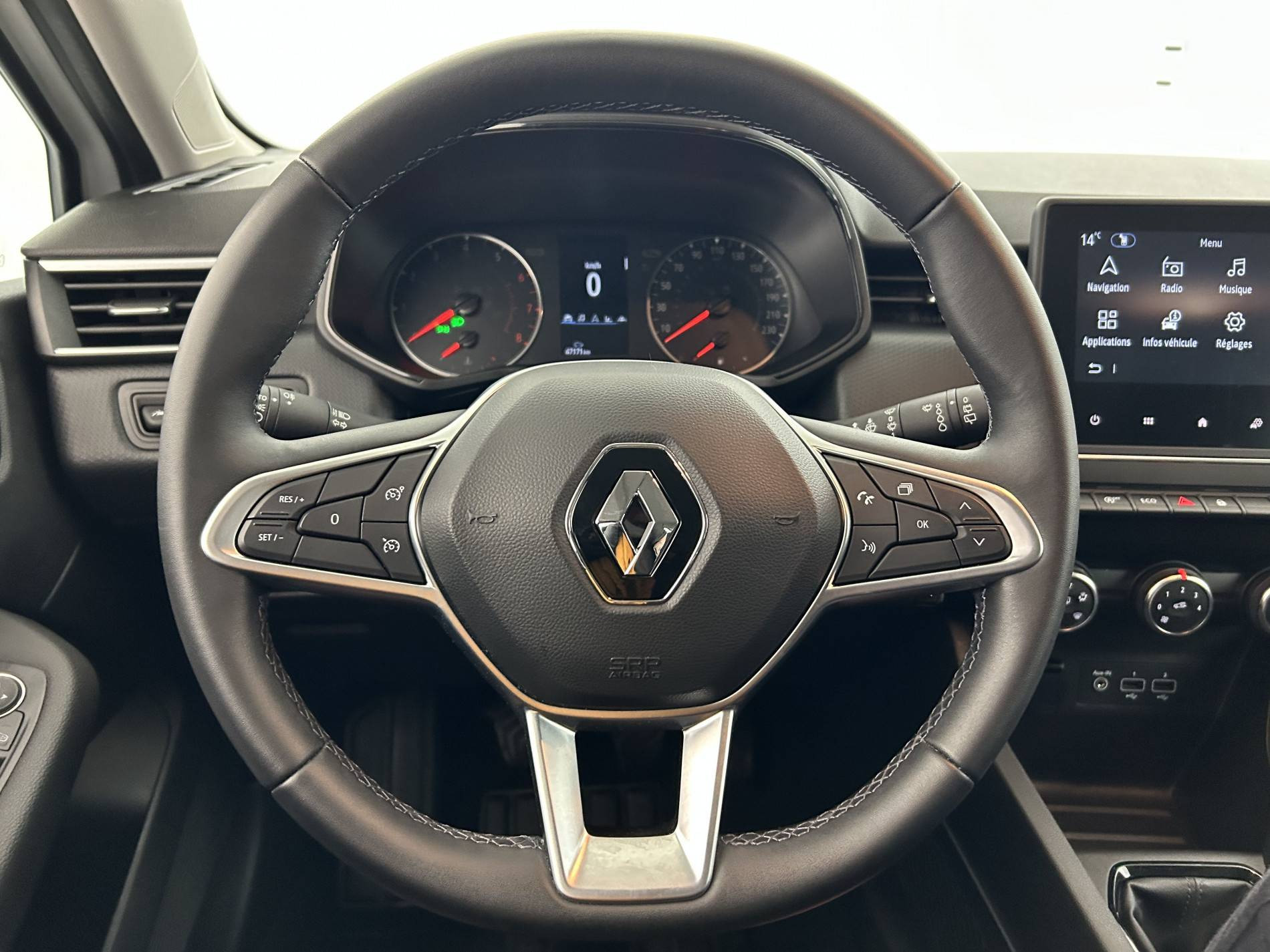 Vente en ligne Renault Clio 5 Clio TCe 100 GPL - 21N au prix de 13 290 €