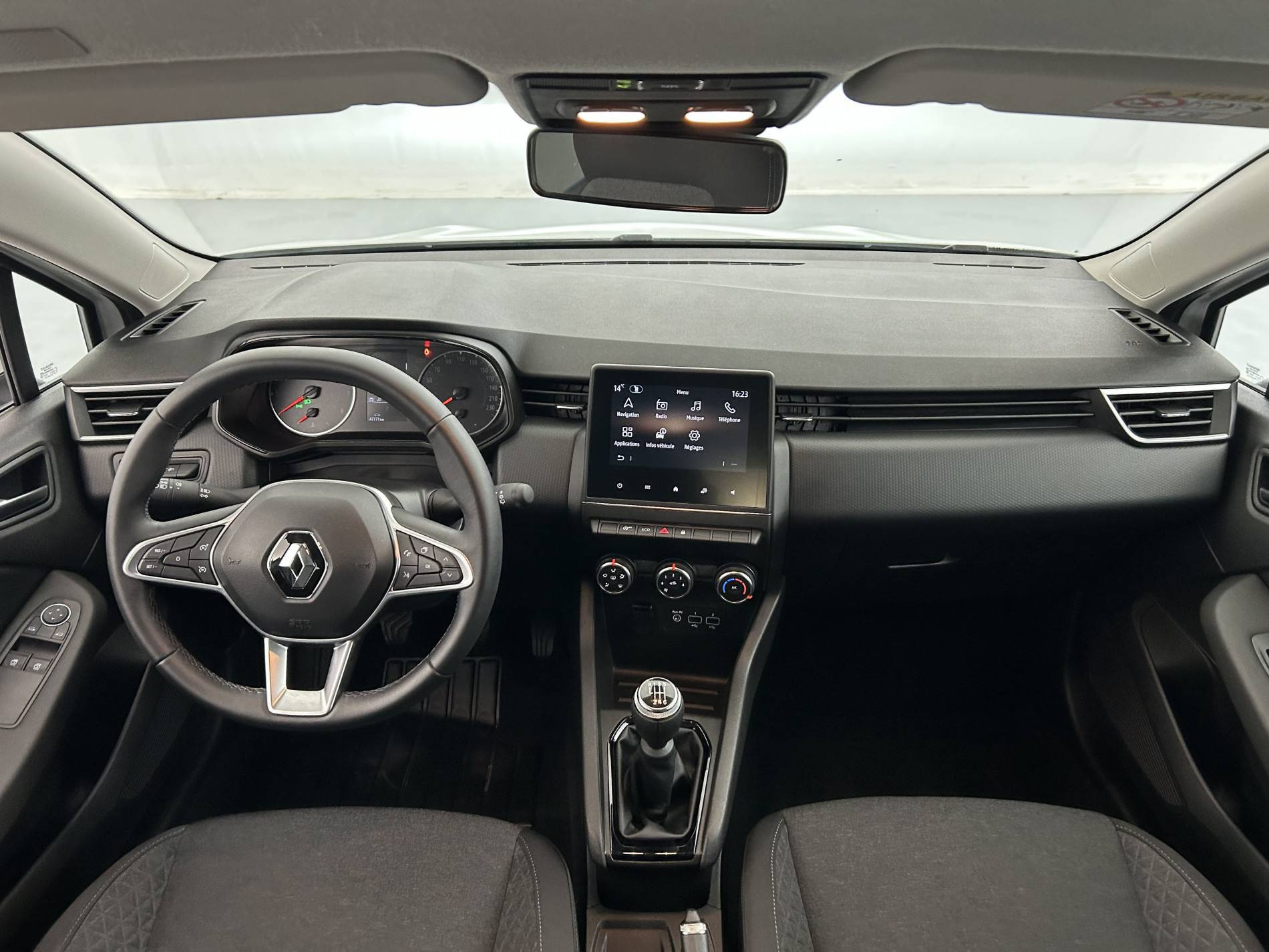 Vente en ligne Renault Clio 5 Clio TCe 100 GPL - 21N au prix de 13 290 €