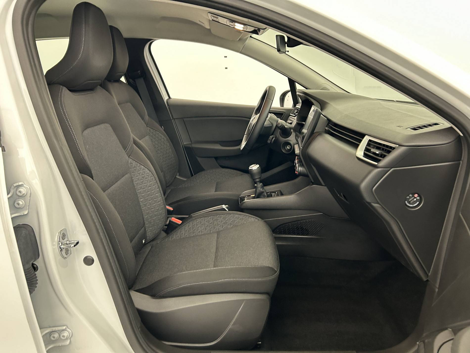 Vente en ligne Renault Clio 5 Clio TCe 100 GPL - 21N au prix de 13 290 €