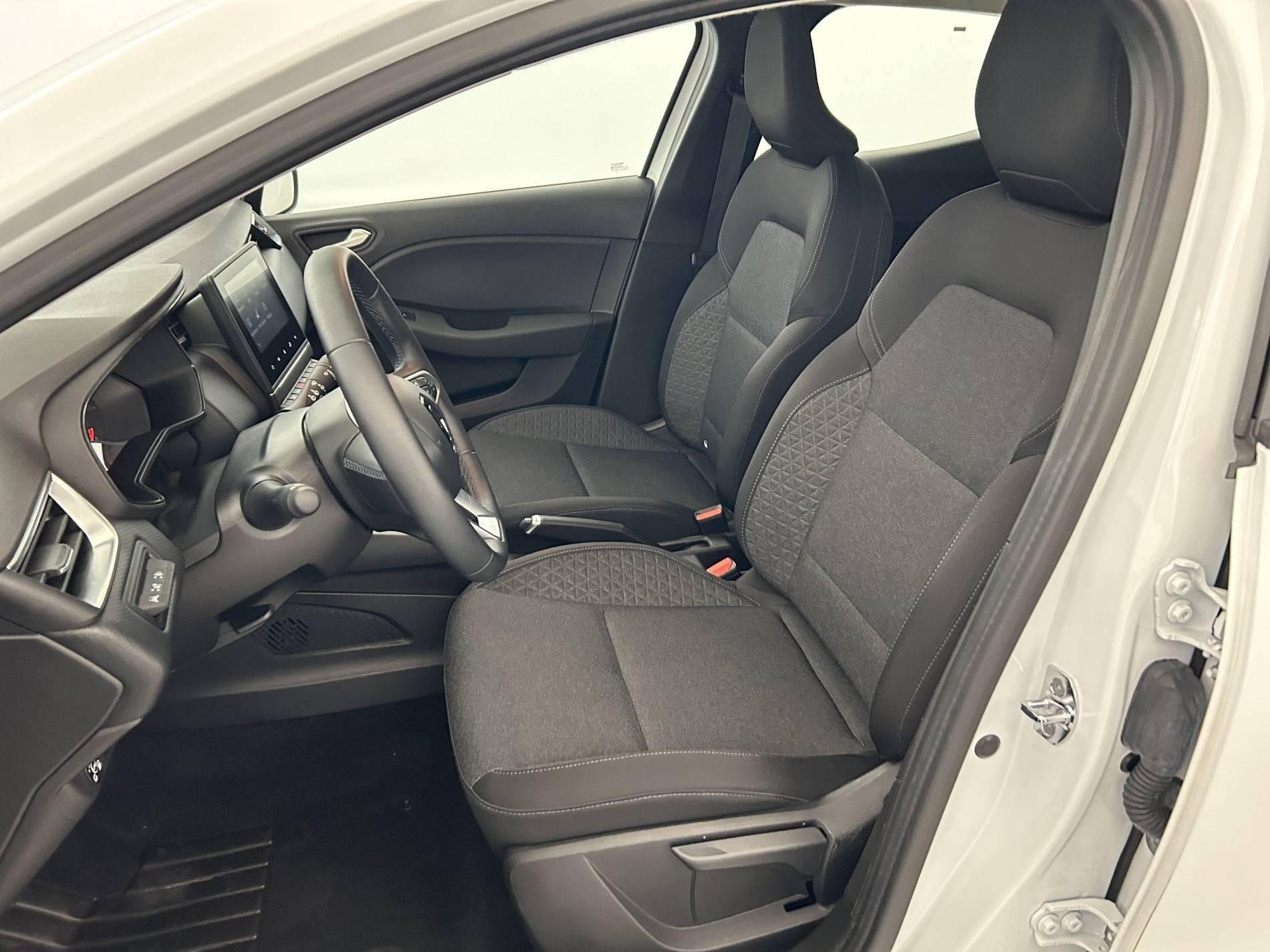 Vente en ligne Renault Clio 5 Clio TCe 100 GPL - 21N au prix de 13 290 €