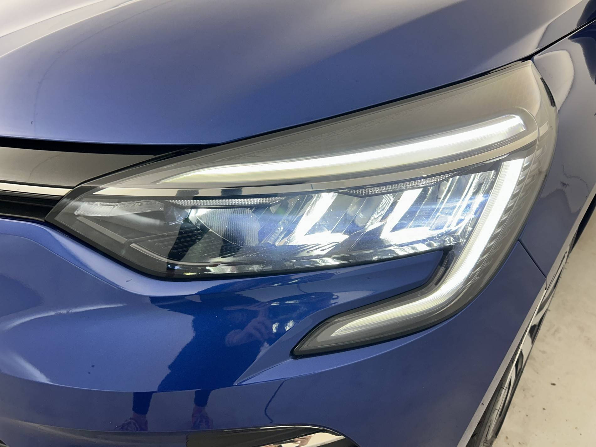 Vente en ligne Renault Clio 5 Clio Blue dCi 100 au prix de 15 390 €