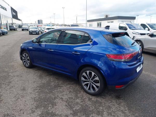 Vente en ligne Renault Megane 4  Blue dCi 115 EDC au prix de 24 990 €