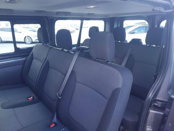 Vente en ligne Renault Trafic  L2 dCi 120 S&S au prix de 23 490 €