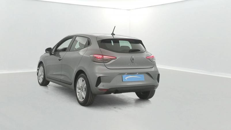 Vente en ligne Renault Clio 5 Clio Blue dCi 100 au prix de 16 490 €