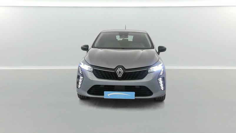 Vente en ligne Renault Clio 5 Clio Blue dCi 100 au prix de 16 490 €