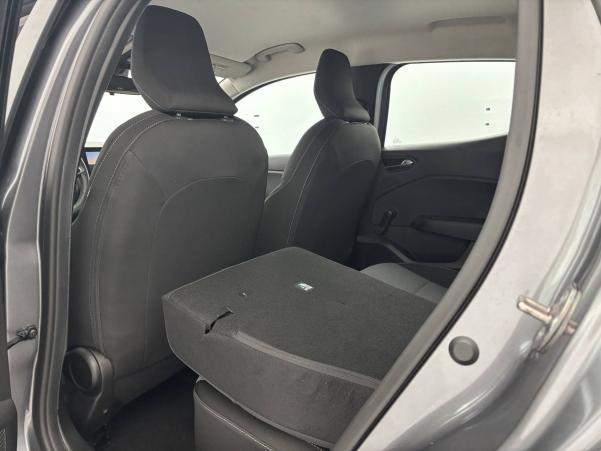 Vente en ligne Renault Clio 5 Clio Blue dCi 100 au prix de 16 490 €