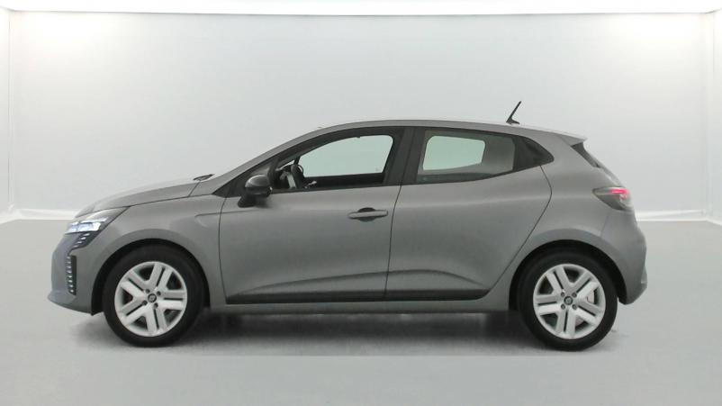 Vente en ligne Renault Clio 5 Clio Blue dCi 100 au prix de 16 490 €