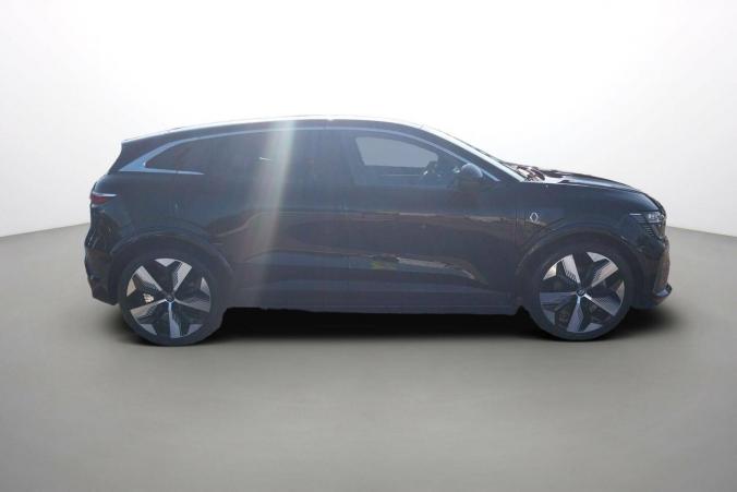 Vente en ligne Renault Megane E-Tech  EV60 220 ch super charge au prix de 23 990 €