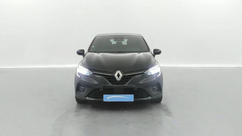 Vente en ligne Renault Clio 5 Clio E-Tech 140 au prix de 16 490 €