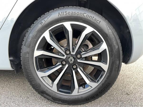 Vente en ligne Renault Clio 5 Clio TCe 90 au prix de 17 990 €