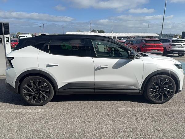 Vente en ligne Renault Scenic E-Tech  220 ch grande autonomie au prix de 45 900 €