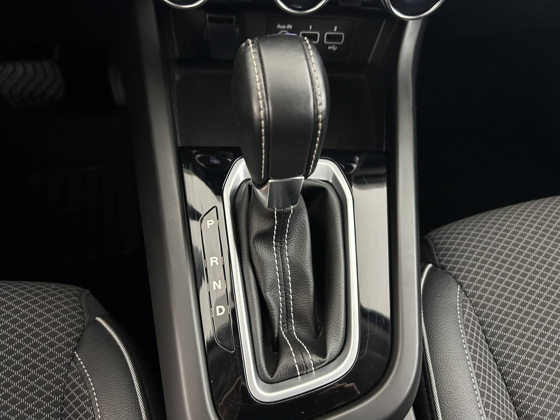 Vente en ligne Renault Arkana  mild hybrid 140 EDC FAP - 22 au prix de 20 990 €