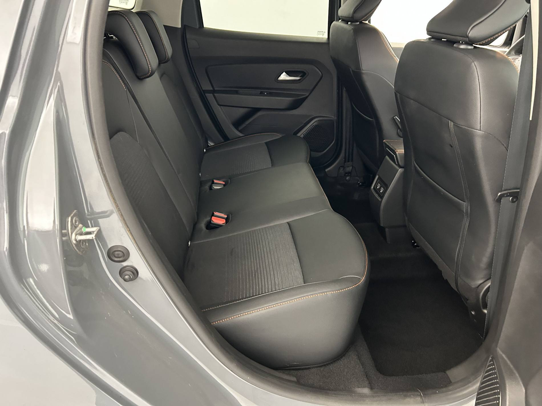 Vente en ligne Dacia Duster  TCe 150 FAP 4x2 EDC au prix de 19 890 €