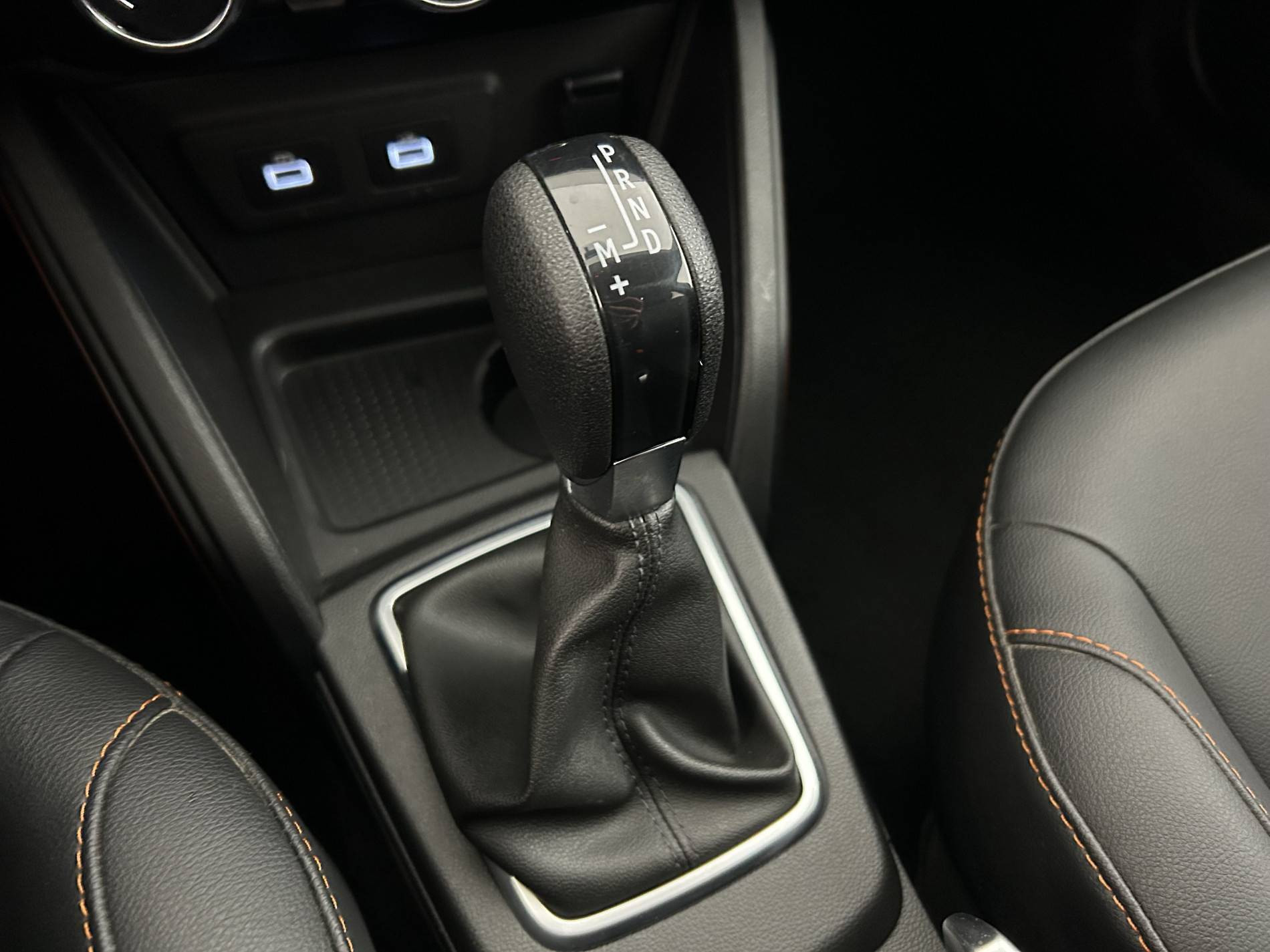 Vente en ligne Dacia Duster  TCe 150 FAP 4x2 EDC au prix de 19 890 €