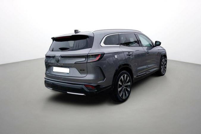 Vente en ligne Renault Nouveau Espace Espace E-Tech hybrid 200 au prix de 39 590 €