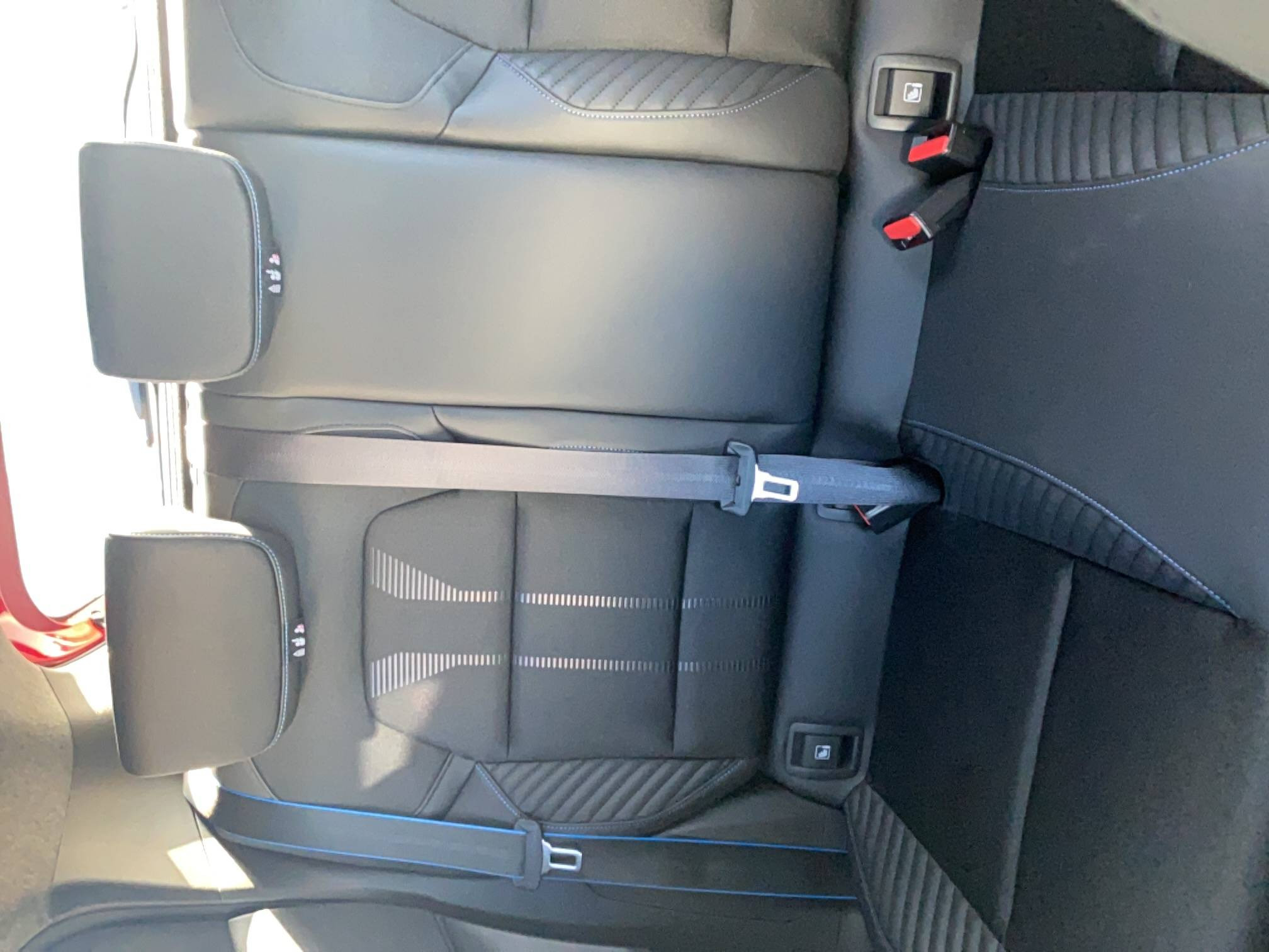 Vente en ligne Renault Clio 6 Clio E-Tech full hybrid 160 ch au prix de 27 900 €