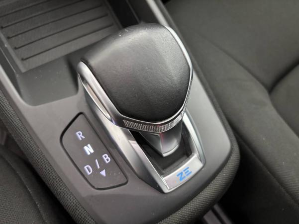 Vente en ligne Renault Zoé  R110 au prix de 11 990 €